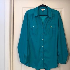 JM Collection Teal Top gold buttons V neckline long sleeve and silky texture